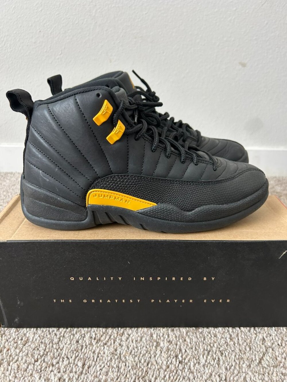 Jordan 12 Retro Black Taxi Size 9.5